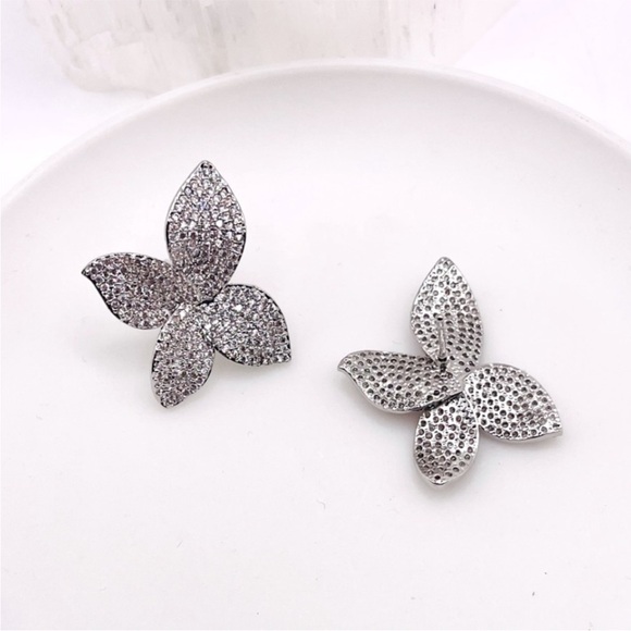 Anthro Silver Pave Flower Earrings - Picture 5 of 5